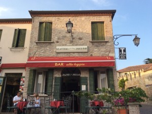 20140814-161048-58248194